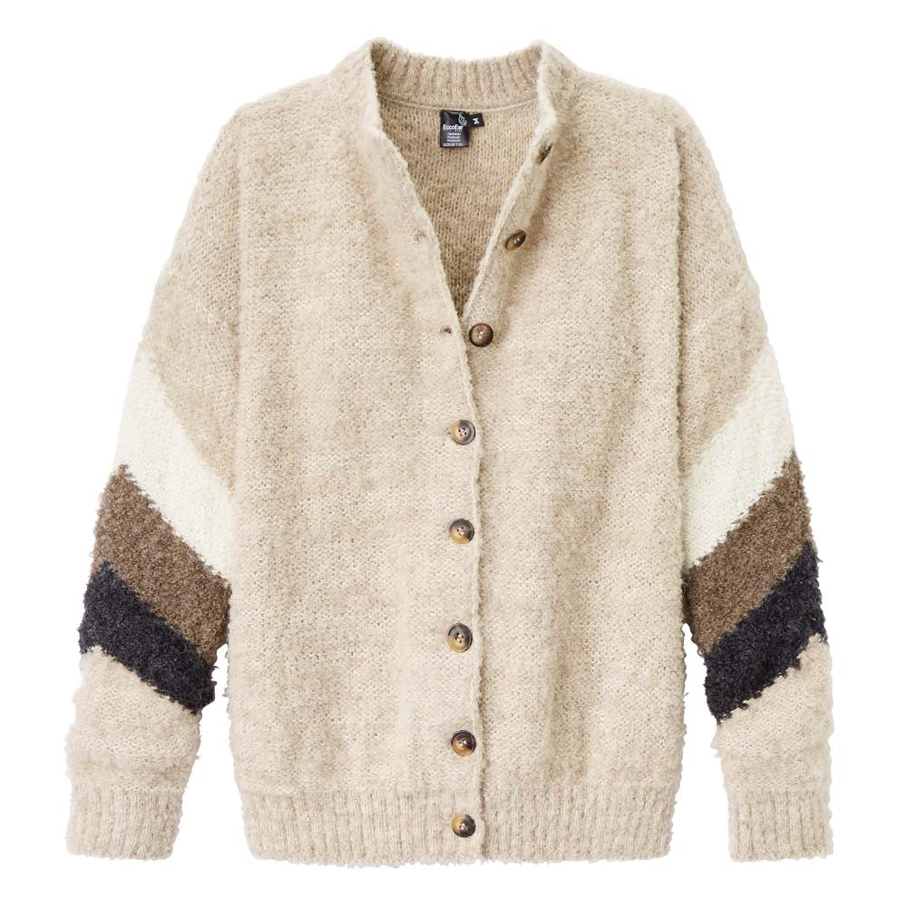 Hellbraune Strickjacke mit weißem, dunkel- und hellbraunem Zick-Zack-Muster an den Ärmeln.