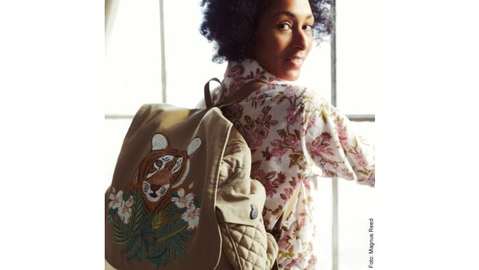 Backpack with tiger embroidery