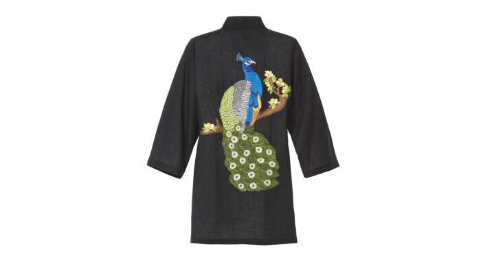 Kimono mit Pfauenstickerei