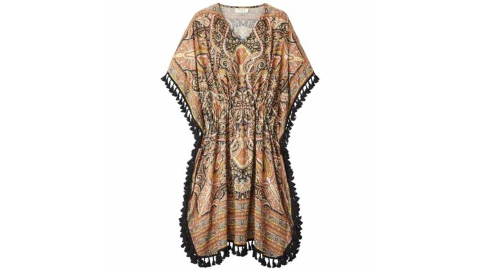 Kaftan mit schwarzen Bommeln