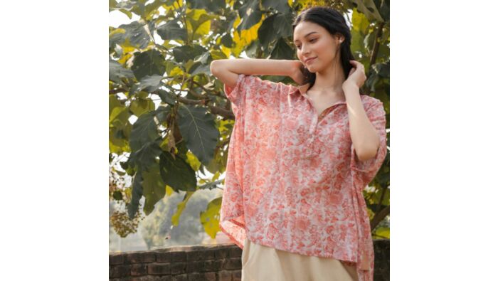 Boxy-Bluse mit Toile-de-Jouy-Muster