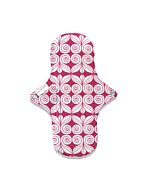 rot-weiß gemusterte Stoff- Menstruationsbinde. Man sieht an den Flügeln einen Druckknopf
