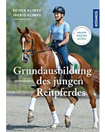 Buch einer jungen Reiterin auf Ihrem Pferd als Titelbild, darunter der Titel
