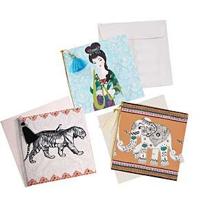 drei quadratische bunt bedruckte Karten, mit Tiger-Motiv, mit Elefant-Motiv und mit Japan-Motiv
