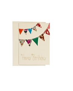 beige Geburtstagskarte mit einer bunten Wimpelkette und "Happy Birthday" darunter