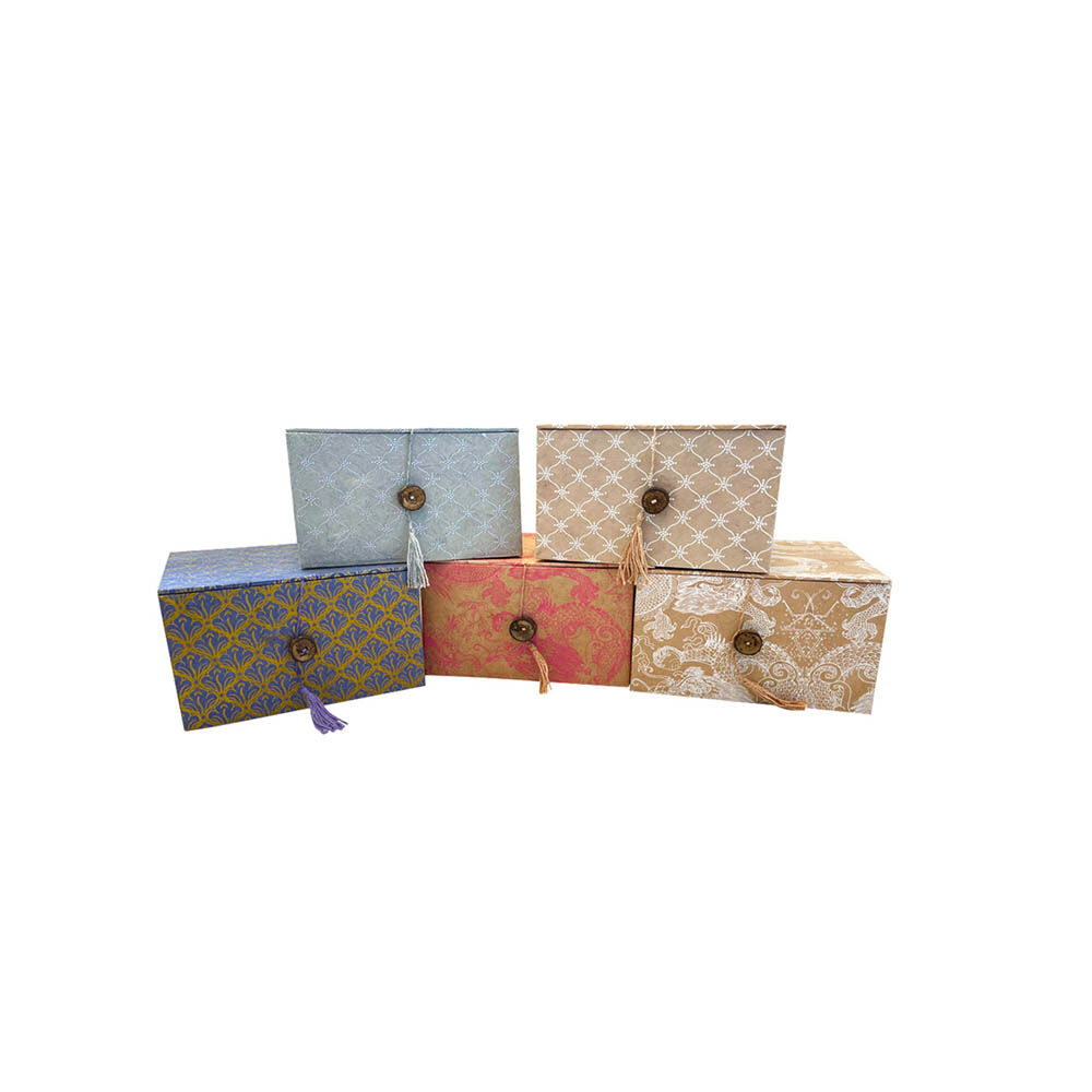 Aufbewahrungsbox mit Klappdeckel, klein