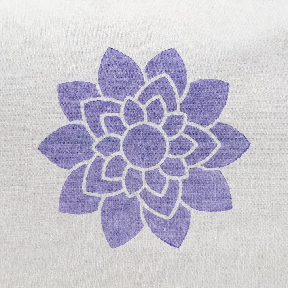 Kissenhülle mit Lotusblumen-Print, flieder, 40 x 80